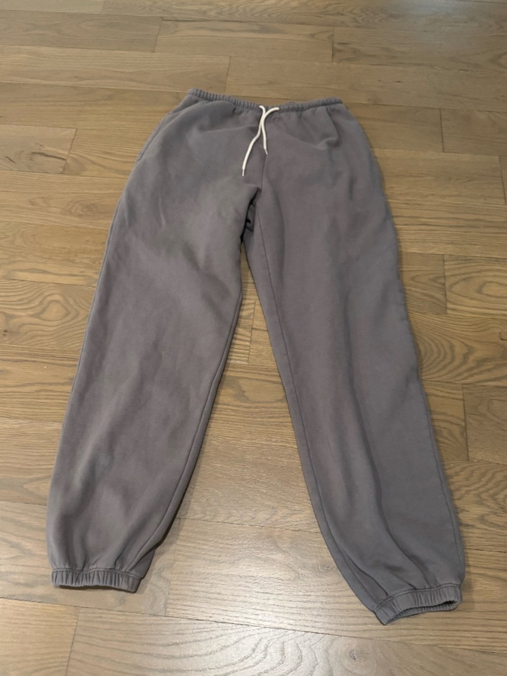 Brandy Melville - gray sweats OS